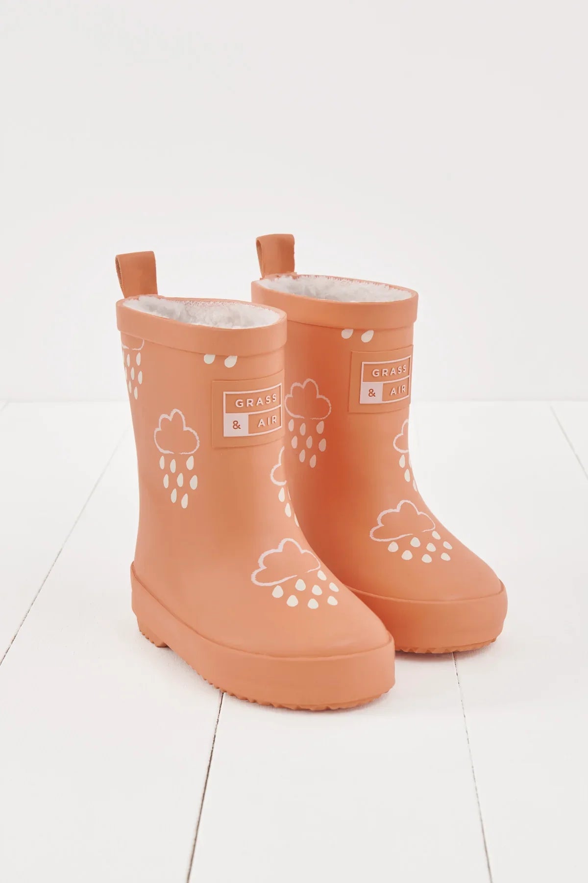 Grass & Air - Colour Changing Kids Wellies with Teddy Fleece Lining - Volcanic Orange