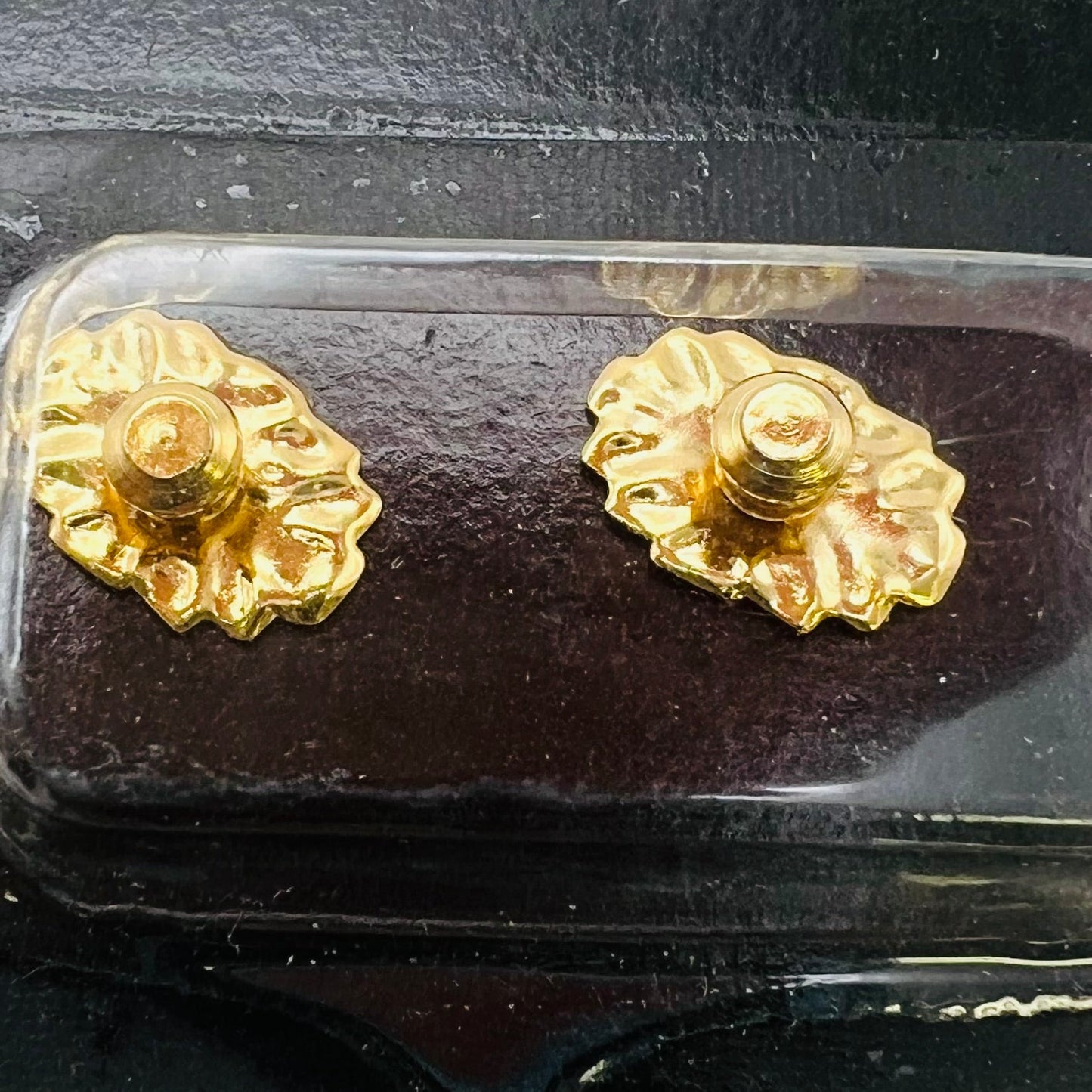 Medallion Door Knob - 1/12 Scale - Brass