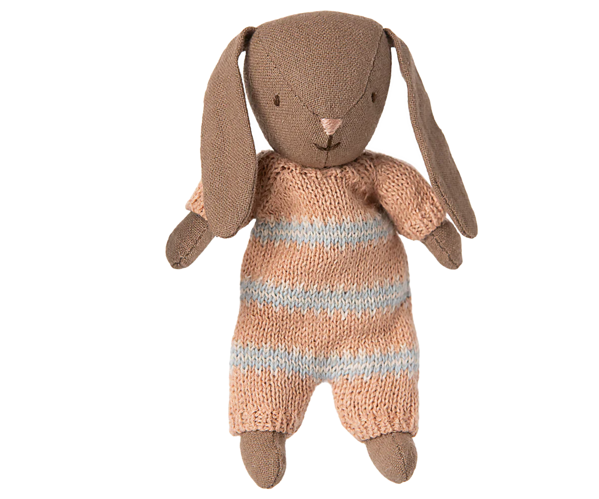 Micro-Bunny, Brown with Dusty Rose Knitted Suit - Maileg