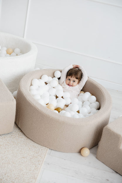 Monio - Beige Boucle Ball Pit + Balls (colour of your choice)