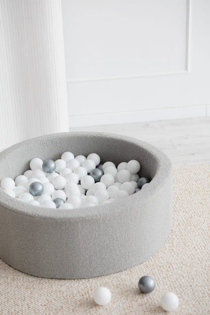 Monio - Grey Boucle Ball Pit + Balls (colour of your choice)